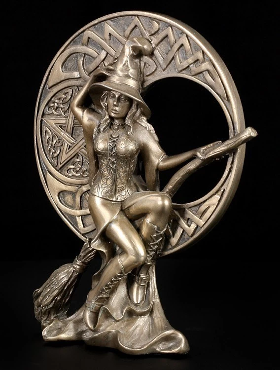 Hexen Figur - Mit Besen Vor Keltischem Mond 3 Hexen Figur - Mit Besen Vor Keltischem Mond – Bild 3