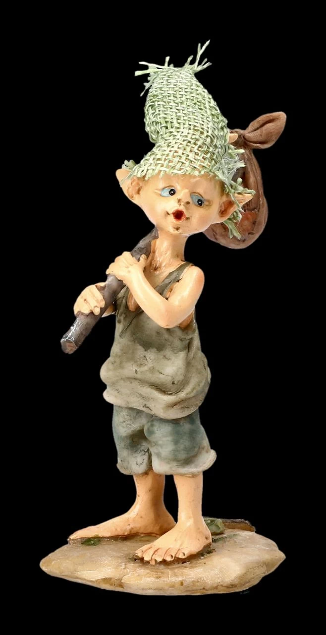 Pixie Kobold Figur Auf Wanderschaft 1 Pixie Kobold Figur Auf Wanderschaft