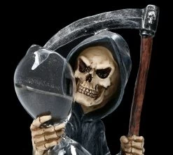 Sensenmann Figur Mit Sanduhr 13 Sensenmann Figur Mit Sanduhr -Modell Und Figurengeschäft 2D FS23179 Sensenmann Figur mit Sanduhr 10 1280x1280