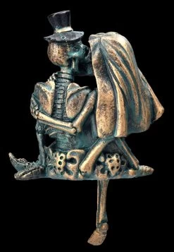 Skelett Kantenhocker Küssend - Love Never Dies -Modell Und Figurengeschäft 2D FS23976 Skelett Kantenhocker kussend Love Never Dies 12 1280x1280