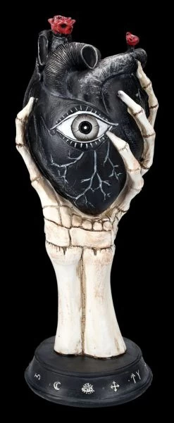 Skeletthand Hält Schwarzes Herz