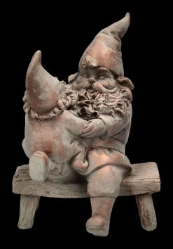 Gartenzwerg Figur - Opa Spielt Mit Enkelin -Modell Und Figurengeschäft 2D FS24763 Gartenzwerg Figur Opa spielt mit Enkelin 1 1280x1280