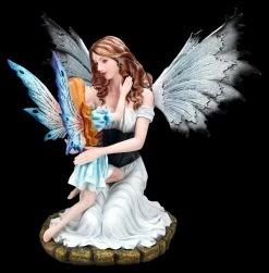 Elfen Figur - Tamy Nimmt Tochter In Arm