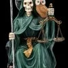 Sitzende Santa Muerte Figur Grün