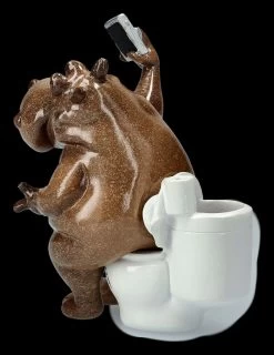 Lustige Nilpferd Figur - Selfie Am Klo -Modell Und Figurengeschäft 2D FS25930 Lustige Nilpferd Figur Selfie am Klo 7 1280x1280