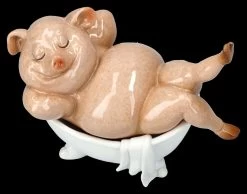 Lustige Schweine Figur In Badewanne -Modell Und Figurengeschäft 2D FS25949 Lustige Schweine Figur in Badewanne 2 1280x1280