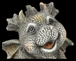 Gartenfigur - Freundlicher Drache -Modell Und Figurengeschäft 2D FS26611Gartenfigur Freundlicher Drache 3 1280x1280