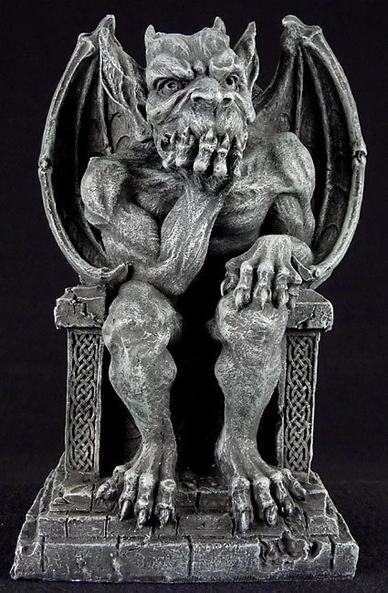 Gargoyle Figur Auf Thron 1 Gargoyle Figur Auf Thron