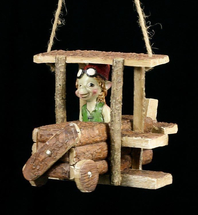 Pixie Figur Mit Flugzeug 3 Pixie Figur Mit Flugzeug – Bild 3