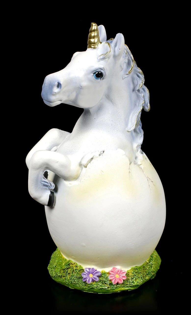 Einhorn Figur Schlüpft Aus Ei 1 Einhorn Figur Schlüpft Aus Ei