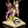 Elfen Figur - Myhia Kniend Auf Buch