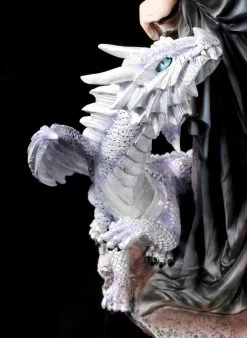 Elfen Figur Groß - Ruti Sitzend Mit Drache 15 Elfen Figur Groß - Ruti Sitzend Mit Drache -Modell Und Figurengeschäft Elfen Figur Ruti Sitzend Mit Drachen 7 1280x1280