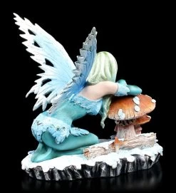 Winter Elfen Figur - Salina Mit Pilz -Modell Und Figurengeschäft Elfen Figur Salina Mit Pilz 2 1280x1280
