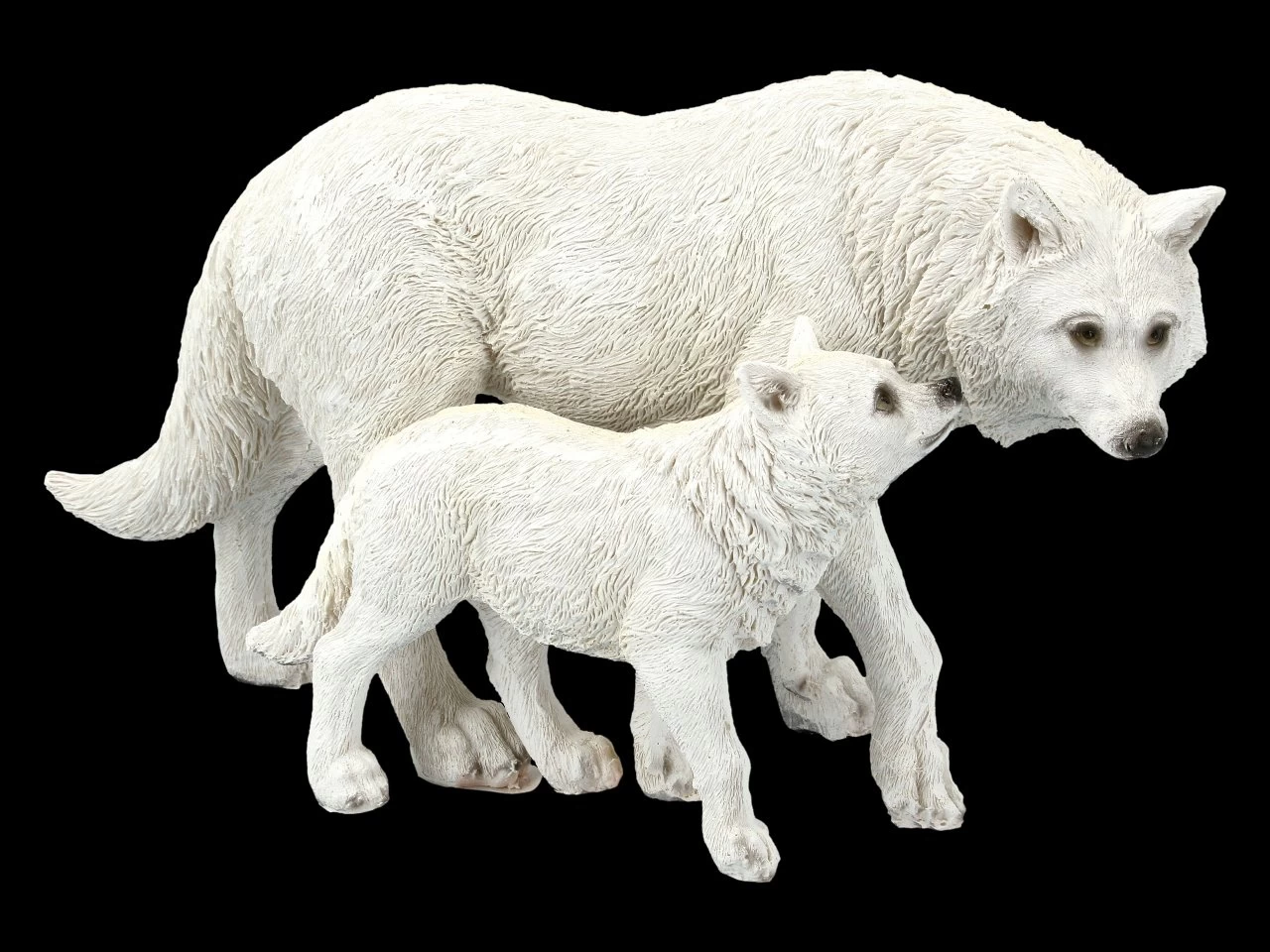 Wolf Figur - Winter Offering 1 Wolf Figur - Winter Offering