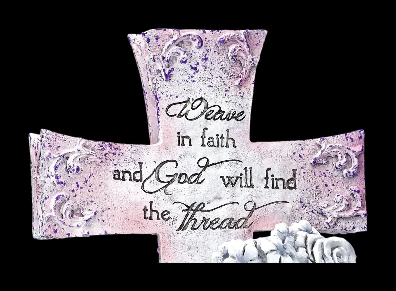 Engelfigur Mit Kreuz By Jessica Galbreth 8 Engelfigur Mit Kreuz By Jessica Galbreth – Bild 8