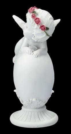 Engel Figur - Putte Mit Rosenkranz Auf Herz -Modell Und Figurengeschäft FS26628 Engel Figur Putte mit Rosenkranz auf Herz 4 1280x1280