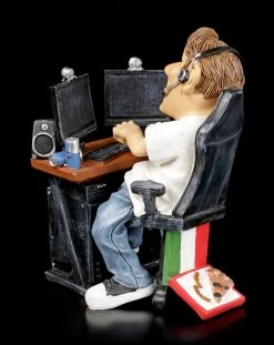 Funny Sports Figur - Gamer Vor PC 10 Funny Sports Figur - Gamer Vor PC -Modell Und Figurengeschäft Funny Sports Figur Gamer Vor PC 4 1280x1280