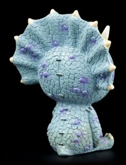 Furry Bones Figur - Triceratops Spike -Modell Und Figurengeschäft Furry Bones Triceratops 4 1280x1280