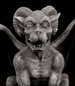 Gargoyle Mit Widderhörnern -Modell Und Figurengeschäft Gargoyle Mit Widderhoernern 5ESBGUfuiO85LV 1280x1280
