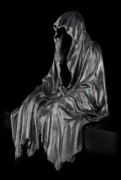 Kantenhocker - Hier Residiert Die Dunkelheit -Modell Und Figurengeschäft Kantenhocker Dunkelheit 2 1280x1280