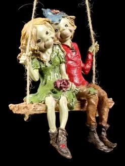 Pixie Figur - Verliebt Auf Der Schaukel -Modell Und Figurengeschäft Pixie Verliebt Schaukel 3 1280x1280