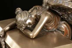 Tier Urne - Trauernder Engel 11 Tier Urne - Trauernder Engel -Modell Und Figurengeschäft Tier Urne Trauernder Engel 4 1280x1280